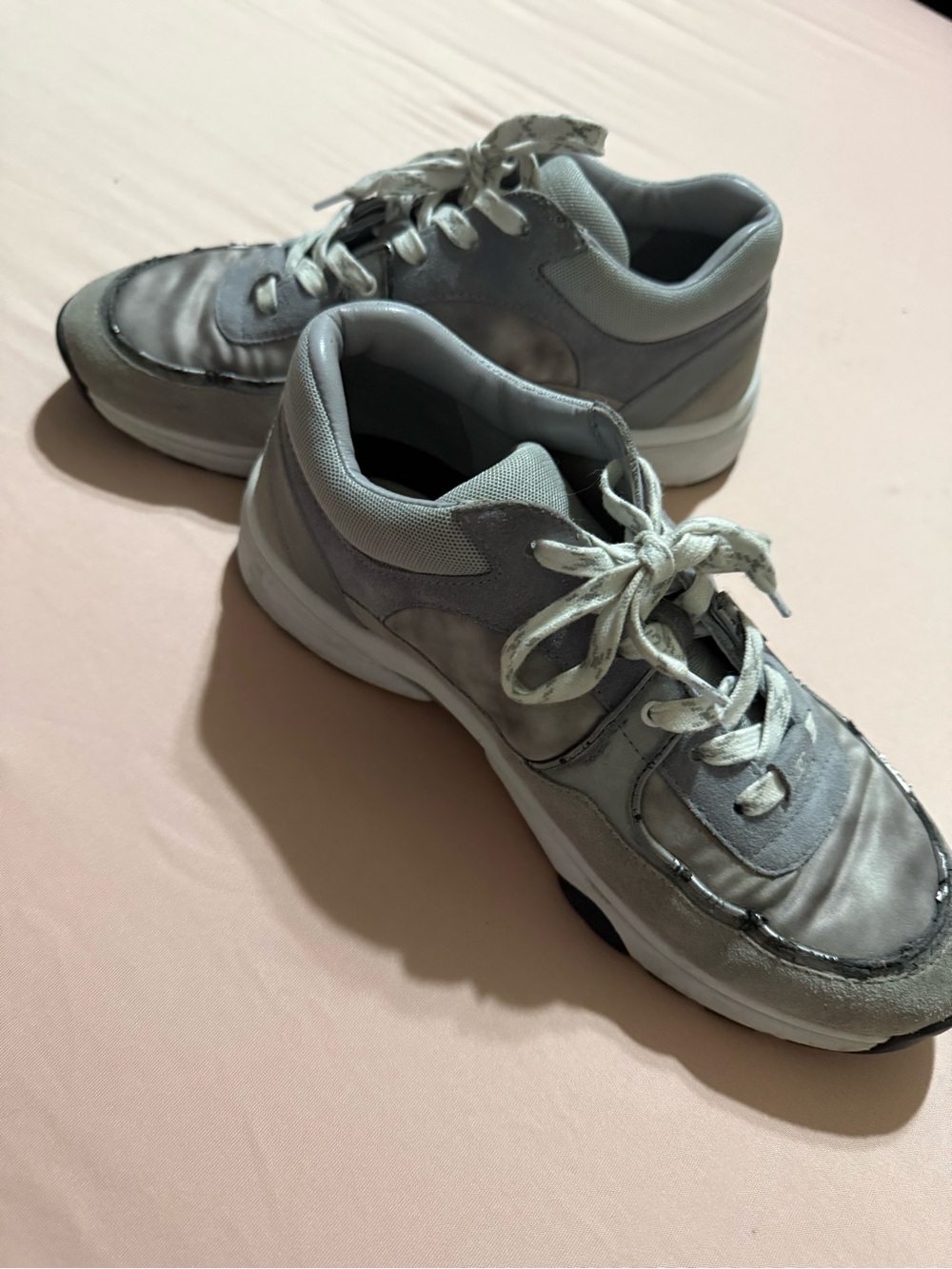 Authentic Chanel low top Trainer/Runner Sneakers Sz 41